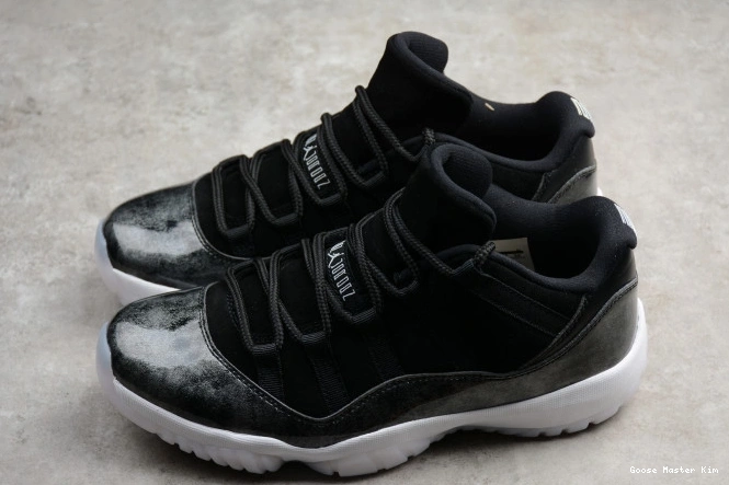 528895-010 11 Air 